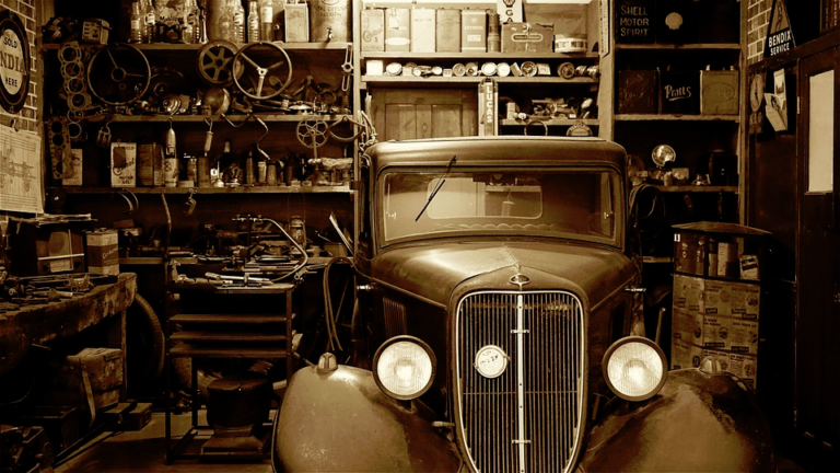 Navigating the Mechanics Renaissance: Pioneering Approaches in Modern Education
