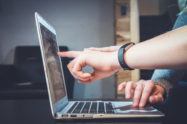 Why students need the best reliable essay writing services